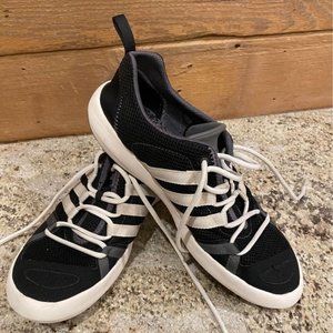 Adidas black men's sneaker